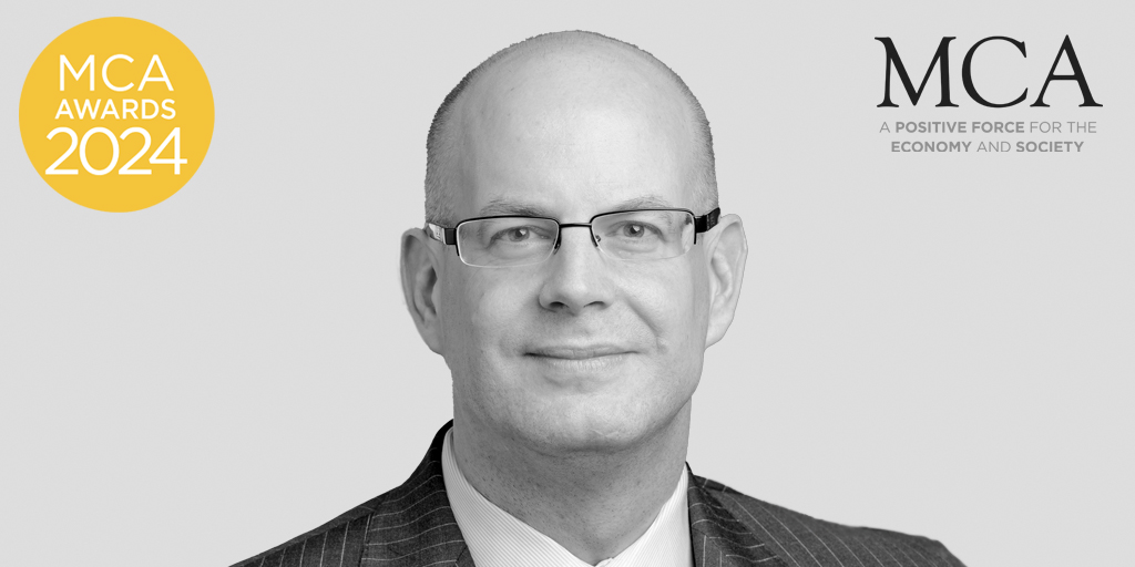 Jon Richards, KPMG